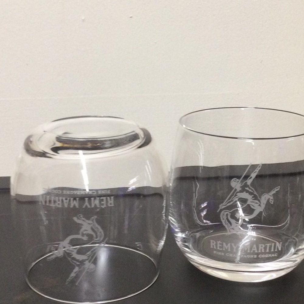New 2 Remy Martin Glasses - Picture 3 of 6